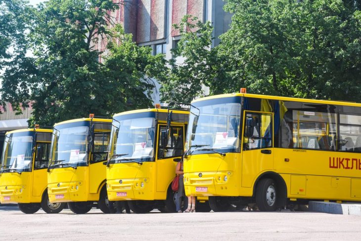 На Житомирщині закупили 20 шкільних автобусів