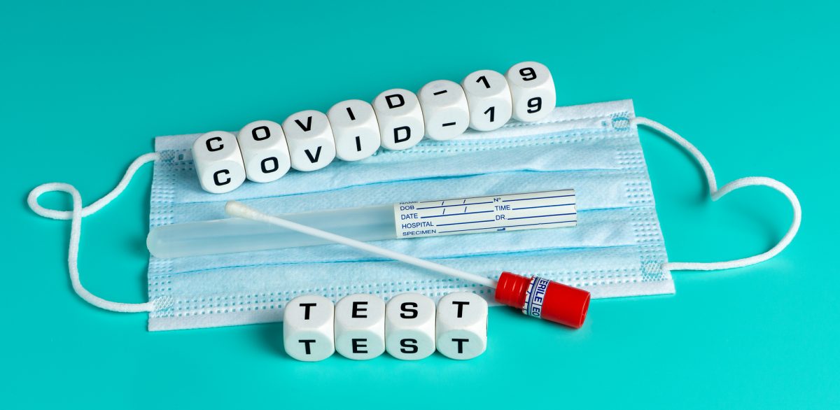 Чи є за кордоном спеціальні програми для тестування вчителів на коронавірус